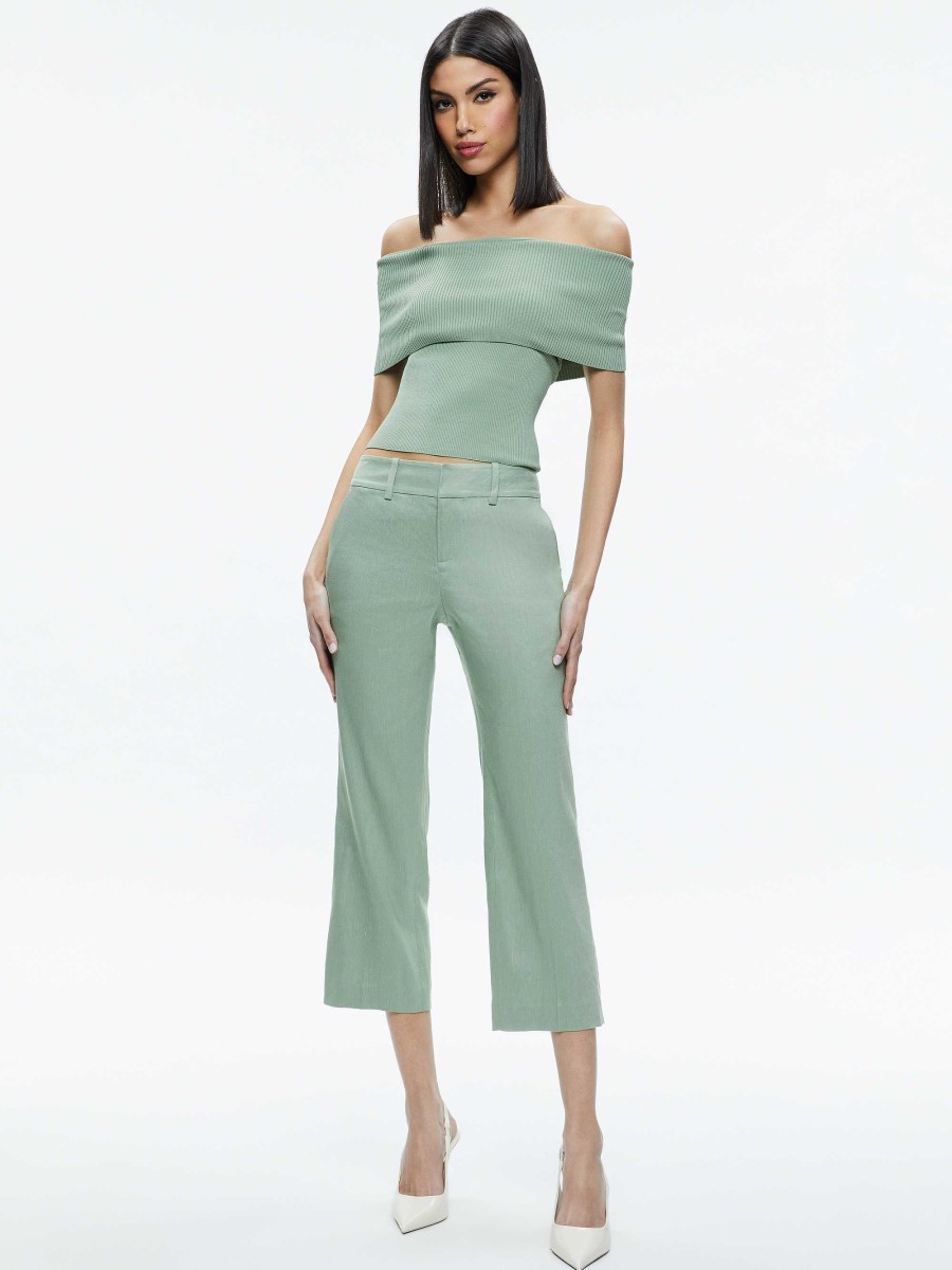 Alice and Olivia Janis Low Rise Cropped Flare Pant | Pants